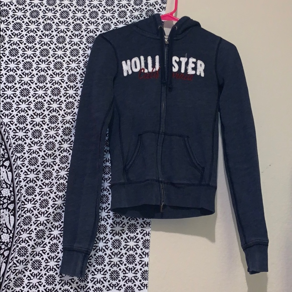 hollister navy blue zip up